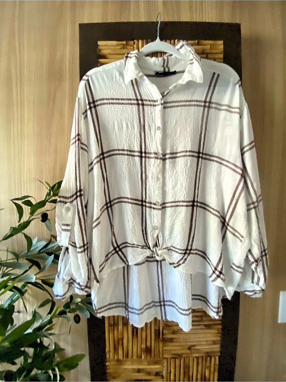 Plaid Button Down Shirt in White & Brown Size XL
